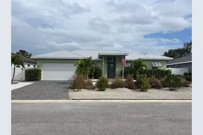 805 30th Court E, Bradenton, FL 34208 - Photo 1