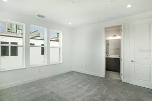 2050 Packing District Wy, Orlando, FL 32804 - Photo 17