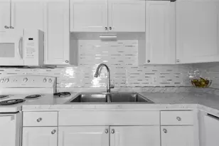 588 Fairways Ln, Ocala, FL 34472 - Photo 5