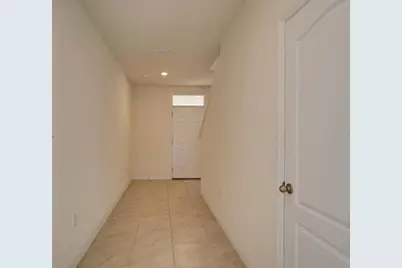 2501 Ribbon Fall Avenue, Davenport, FL 33837 - Photo 3