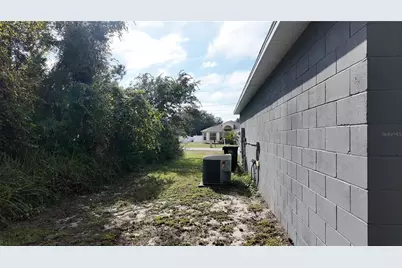 446 Arkansas Court, Kissimmee, FL 34759 - Photo 17