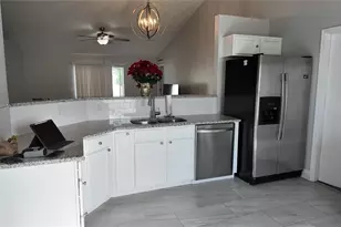 446 Arkansas Ct, Kissimmee, FL 34759 - Photo 3