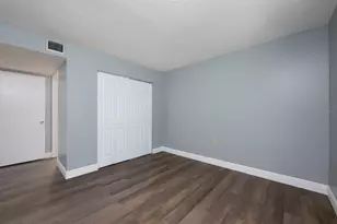 140 Orchid Woods Ct, Deltona, FL 32725 - Photo 9