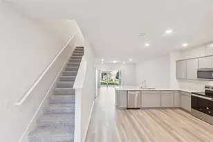 675 Belgrove St, Debary, FL 32713 - Photo 7