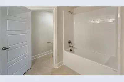 7520 Bent Tree Loop, Saint Cloud, FL 34773 - Photo 9