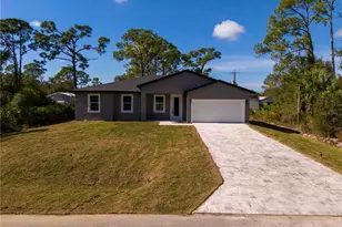 49 Santa Fe St, Port Charlotte, FL 33953 - Photo 3