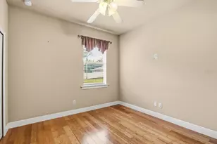 12800 Scout Ct, Grand Island, FL 32735 - Photo 13