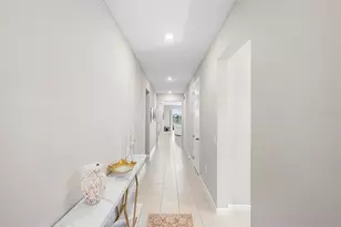 608 Hennepin Loop, Lake Wales, FL 33898 - Photo 3