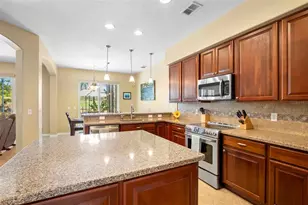 9915 Marsh Pointe Dr, Orlando, FL 32832 - Photo 17