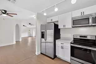 2010 E Triangle Dr, Longwood, FL 32779 - Photo 13