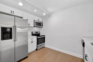 2010 E Triangle Dr, Longwood, FL 32779 - Photo 11