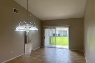 14557 Laguna Beach Cir, Orlando, FL 32824 - Photo 7