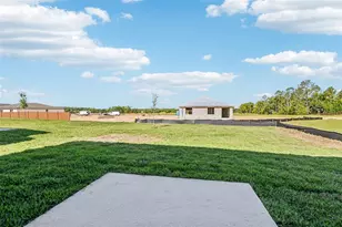 12601 Homeland Dr, Dade City, FL 33525 - Photo 35