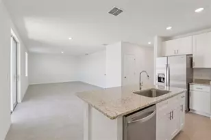 12589 Homeland Dr, Dade City, FL 33525 - Photo 15