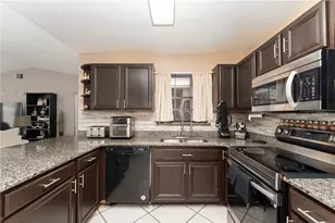 2936 Curry Woods Dr, Orlando, FL 32822 - Photo 7