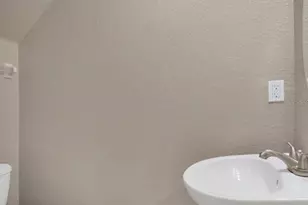 2377 Caravelle Cir, Kissimmee, FL 34746 - Photo 9