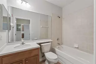 9423 Myrtle Creek Ln, Orlando, FL 32832 - Photo 15