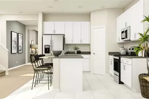 7452 Capstone Dr, Groveland, FL 34736 - Photo 3