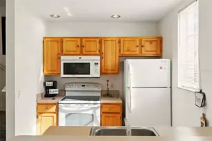 4005 Venetian Bay Dr, Kissimmee, FL 34741 - Photo 13