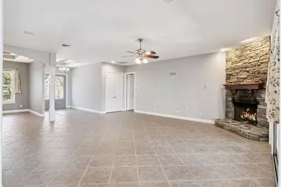 4636 W Knights Griffin Road, Plant City, FL 33565 - Photo 9