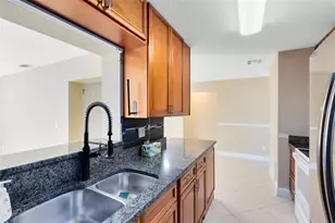 439 Longwood Cir, Longwood, FL 32750 - Photo 7