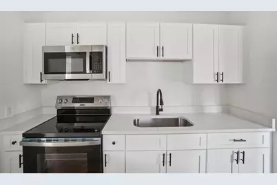 3720 12th Avenue S, Saint Petersburg, FL 33711 - Photo 3