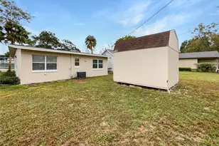 930 School St, Clermont, FL 34711 - Photo 5
