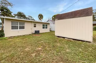 930 School St, Clermont, FL 34711 - Photo 9