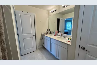 4762 Sparkling Shell Avenue, Kissimmee, FL 34746 - Photo 17