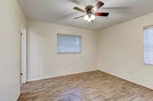 2368 California St, Deltona, FL 32738 - Photo 11