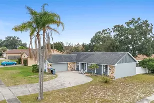 8611 Park Highland Dr, Orlando, FL 32818 - Photo 7