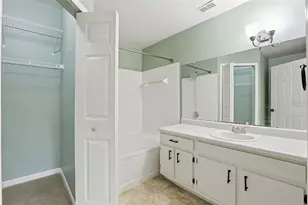 13103 Mulberry Park Dr, Orlando, FL 32821 - Photo 17