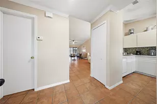 70 Silver Falls Cir, Kissimmee, FL 34743 - Photo 7