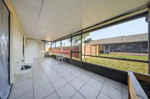 70 Silver Falls Cir, Kissimmee, FL 34743 - Photo 21