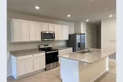 2738 Sunkissed Drive, Saint Cloud, FL 34771 - Photo 5