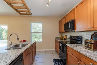 2470 Valhalla Dr, Tavares, FL 32778 - Photo 11