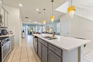 5405 Misty Oak Cir, Davenport, FL 33837 - Photo 5