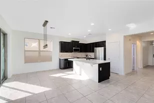 1319 Yorkshire Ct, Davenport, FL 33896 - Photo 7