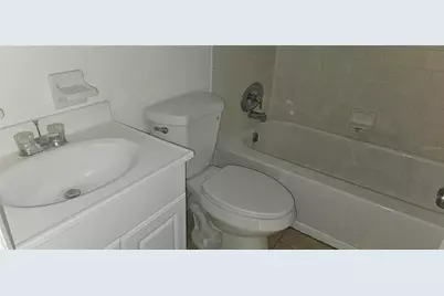 335 W Osceola Street, Deland, FL 32724 - Photo 7