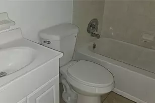 335 W Osceola St, Deland, FL 32724 - Photo 7