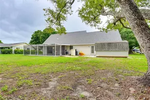 4831 Greenleaf Rd, Sarasota, FL 34233 - Photo 21