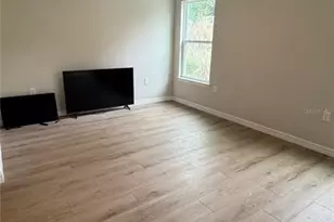 1045 Morningside Dr, Eustis, FL 32726 - Photo 11