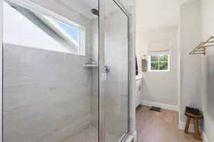 712 Reflection Lake Dr, Orlando, FL 32807 - Photo 21