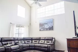 618 Berks Ct, Orlando, FL 32835 - Photo 7