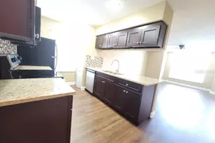 2310 Prime Cir, Kissimmee, FL 34746 - Photo 7