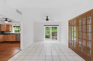 230 Hazard St, Orlando, FL 32804 - Photo 15