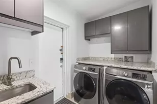 230 Hazard St, Orlando, FL 32804 - Photo 11