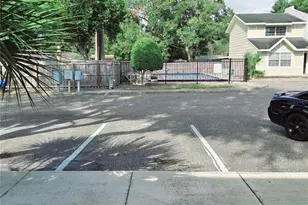 820 W 25th St, Sanford, FL 32771 - Photo 3