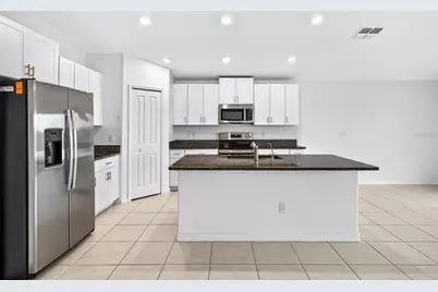 9907 Branching Ship Trace, Wesley Chapel, FL 33545 - Photo 9