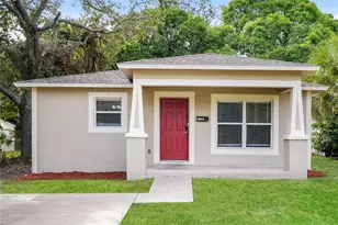 2427 18th St S, Saint Petersburg, FL 33712 - Photo 1